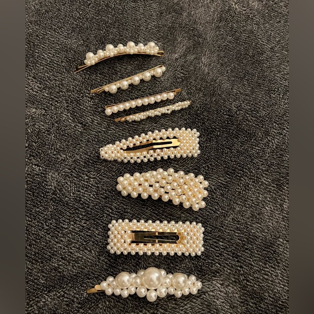 Pearl Hair Clips